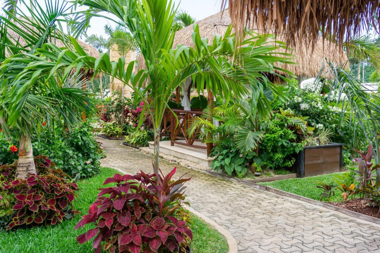 Tsaakik Jungle Hotel & Spa Cancún Exteriör bild