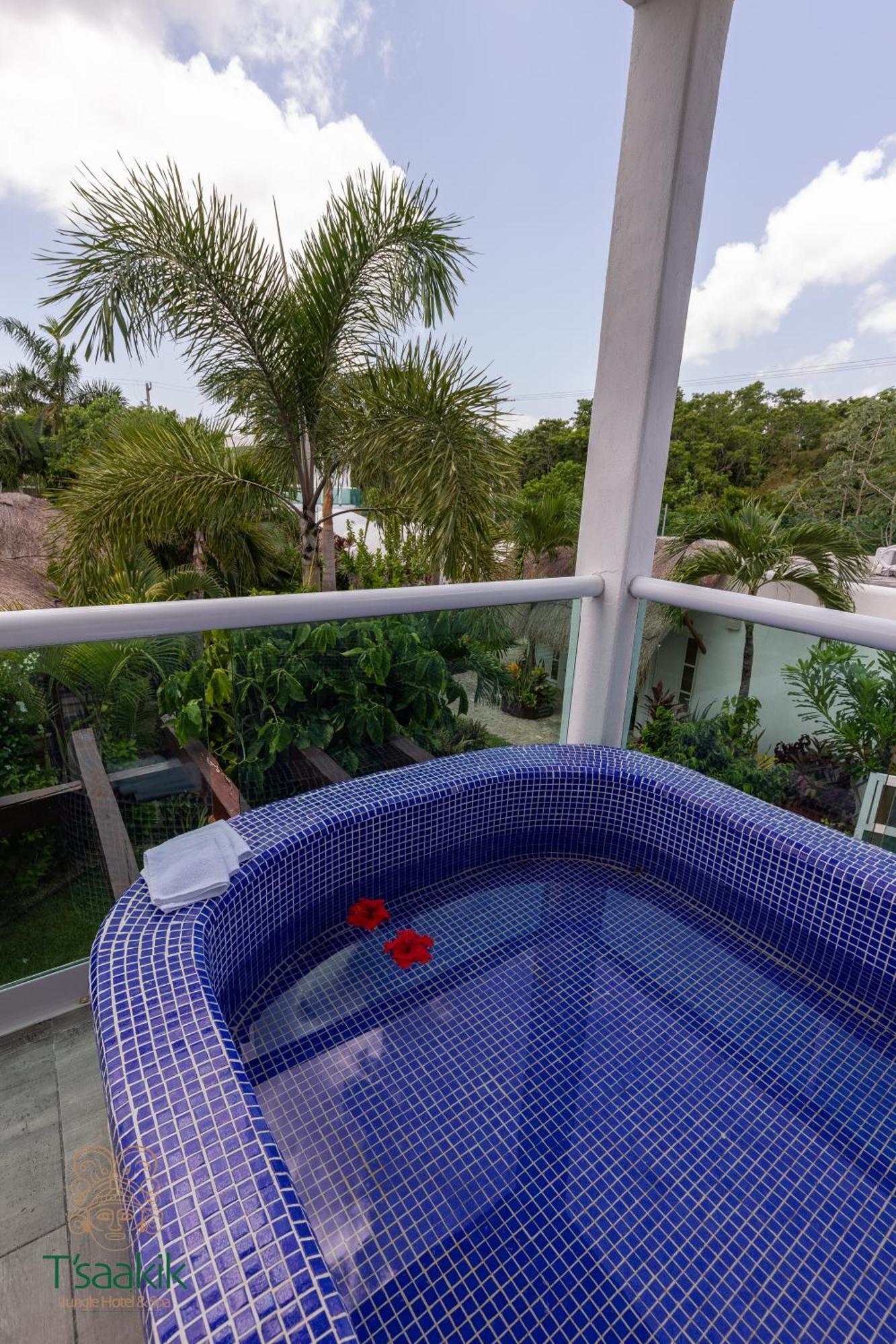 Tsaakik Jungle Hotel & Spa Cancún Exteriör bild